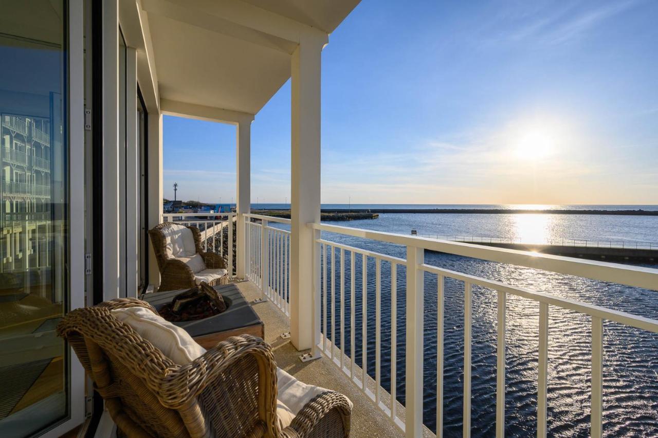 Sunset Boulevard 1 Apt 9 Bulwar Zachodzacego Slonca 1 W Marina Royale Darlowko Exterior photo