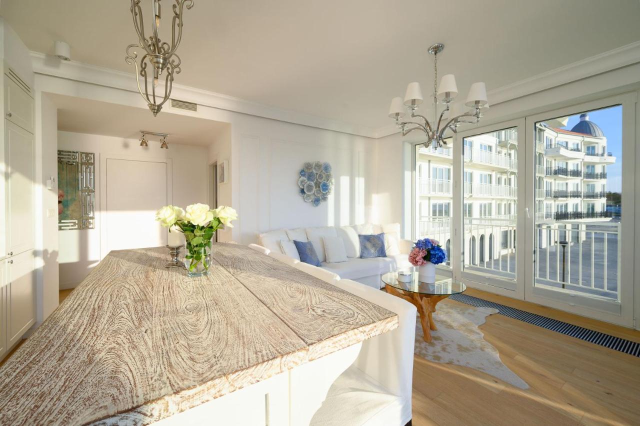 Sunset Boulevard 1 Apt 9 Bulwar Zachodzacego Slonca 1 W Marina Royale Darlowko Exterior photo